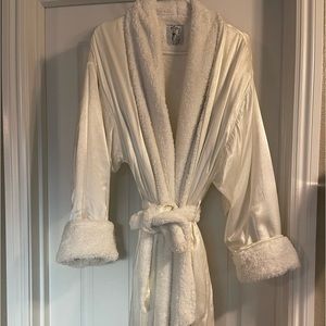 JUST REDUCED A COUPLE TIMES... Little Giraffe Lux Satin Adult Robe